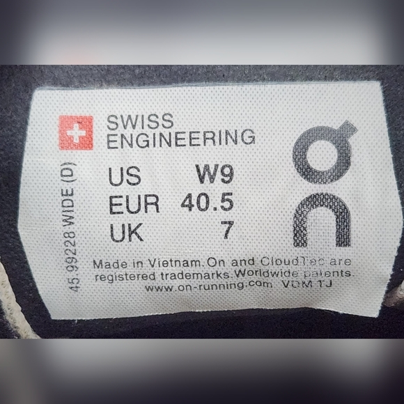 On Cloud Running Cloudflow Training Shoes Sneakers Pink Rose Women’s Size 9 - Picture 9 of 9